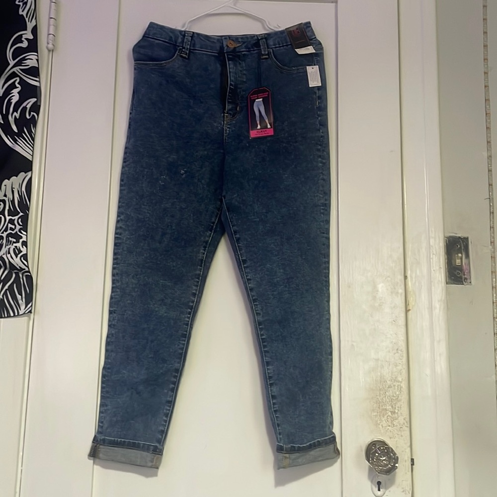 jeans